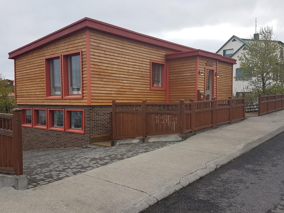 Holiday Guesthouse Stykkisholmur Exterior photo